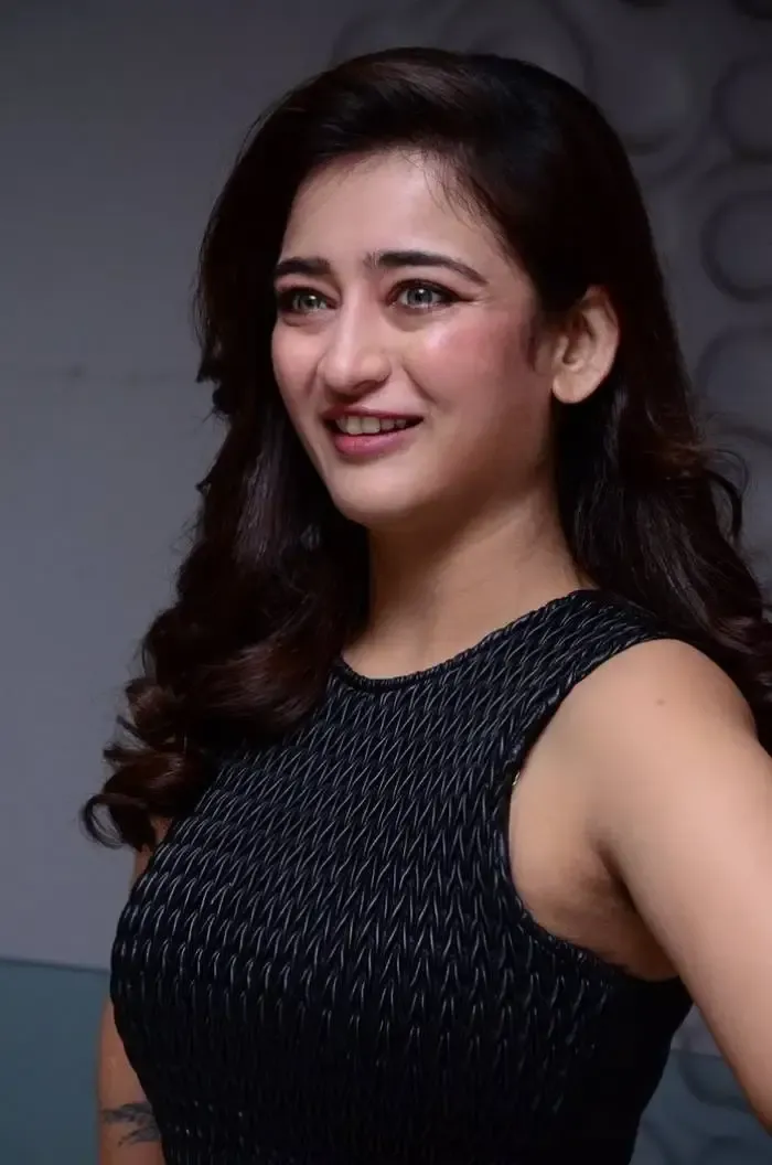 Indian Actress Akshara Haasan Smiling Face Closeup